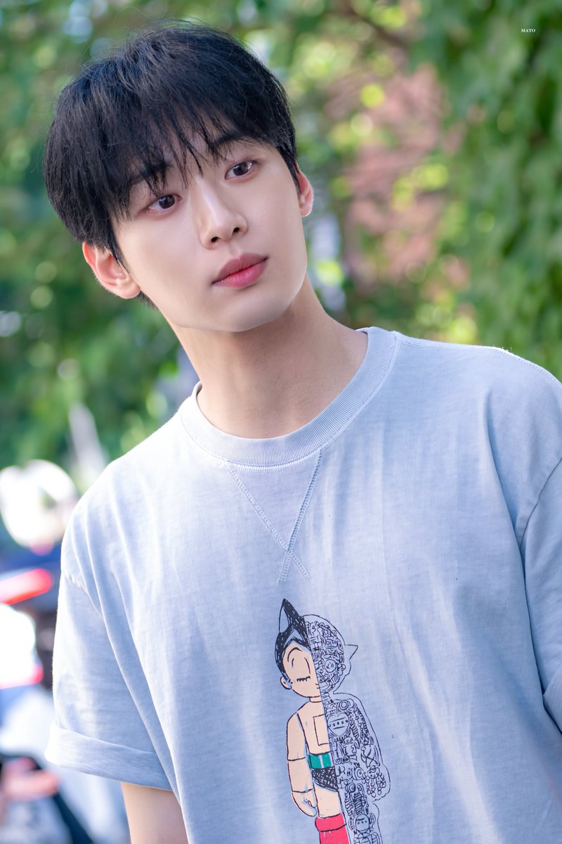 ttommatto__'s tweet photo. 260531 D 
애프터디엔드 🧨 퇴근길

#김준우 https://t.co/iYfjl8o8a1