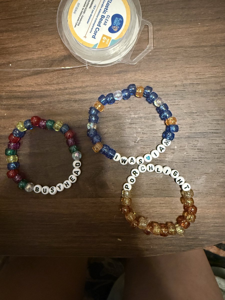 dfsharodnae's tweet photo. Finally started making my bracelets to trade at the Noah Kahan Atlanta show. What trinkets are you making? https://t.co/TQpWDbCOW3