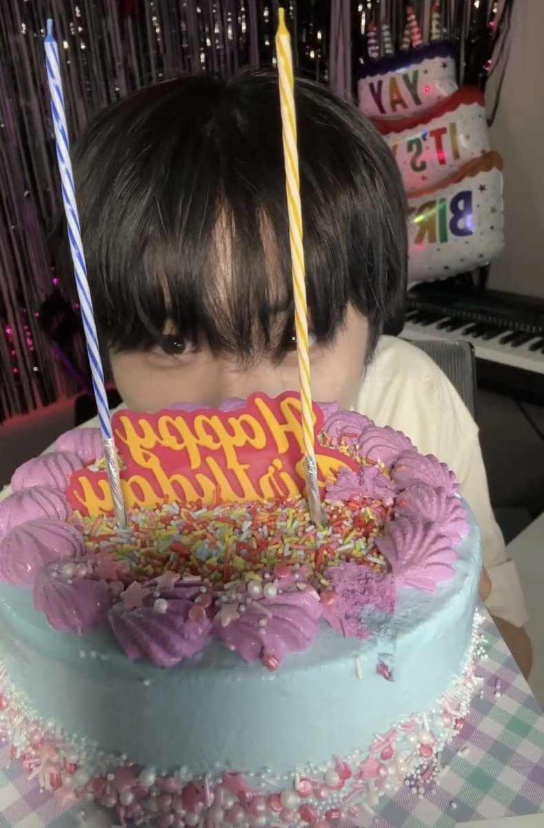 Only_Ssan's tweet photo. 사실 .. 오늘은 제 생일입니다 🫪🫪
내년도 보넥도랑 함께하길 …🫰🏻 https://t.co/8tgm4UiGPU