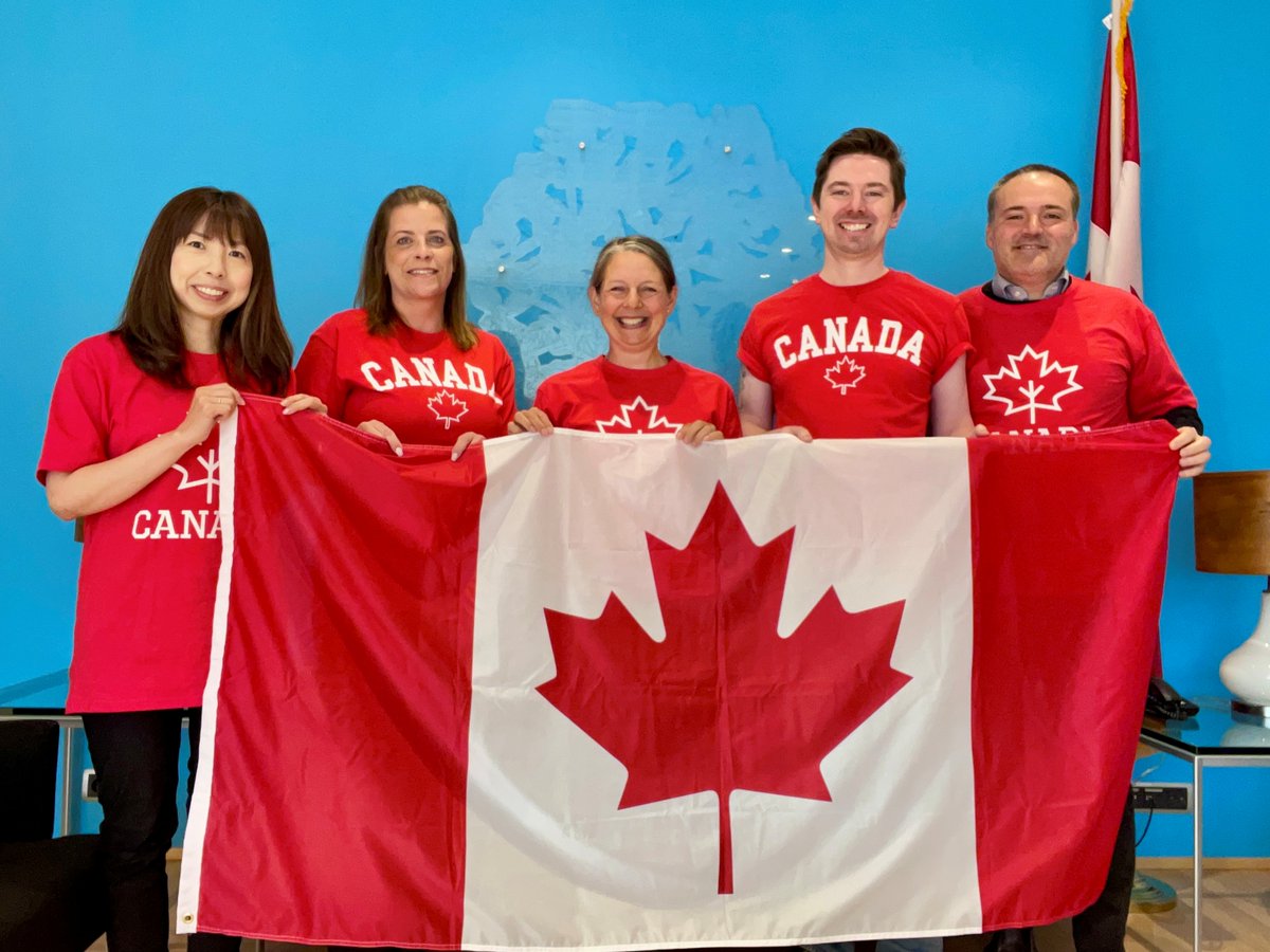 CanadaIslande's tweet photo. Joyeuse fête du Canada ! 🇨🇦
Aujourd’hui, nous célébrons les valeurs qui nous unissent — la #diversité, l’#inclusion et le #respect.
Partout au #Canada et ici en #Islande, nous sommes fiers de favoriser des #partenariats solides et des #amitiés durables. 🇨🇦🤝🇮🇸
#FêteDuCanada https://t.co/9wpbgrmQmD