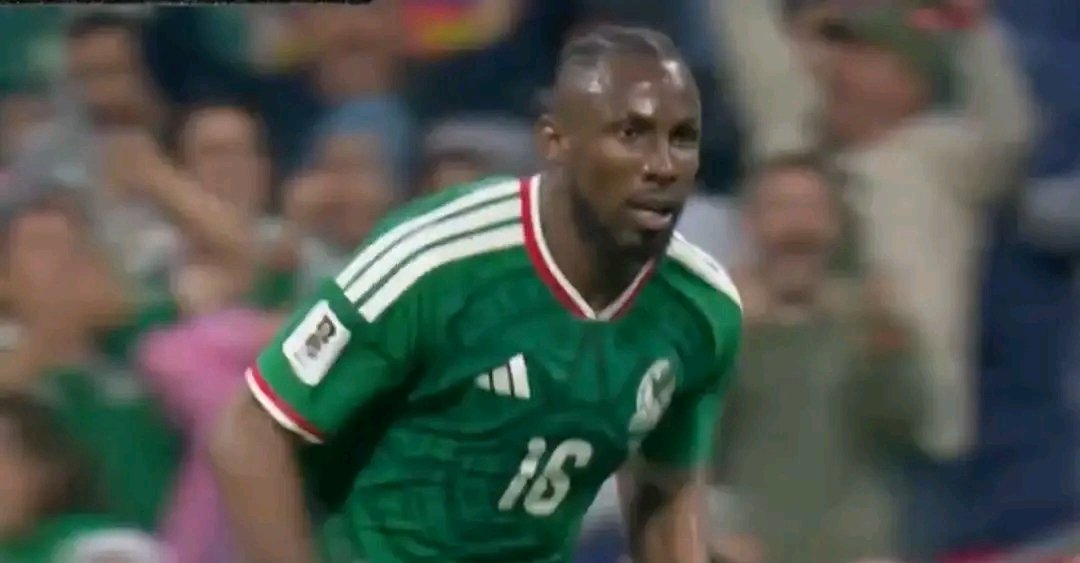 Austinernest667's tweet photo. HT: 🇲🇽 Mexico 2-0 Ecuador 🇪🇨

Julián Quiñones ⚽️
Raúl Jiménez  ⚽️ https://t.co/QA6KRd4HaQ