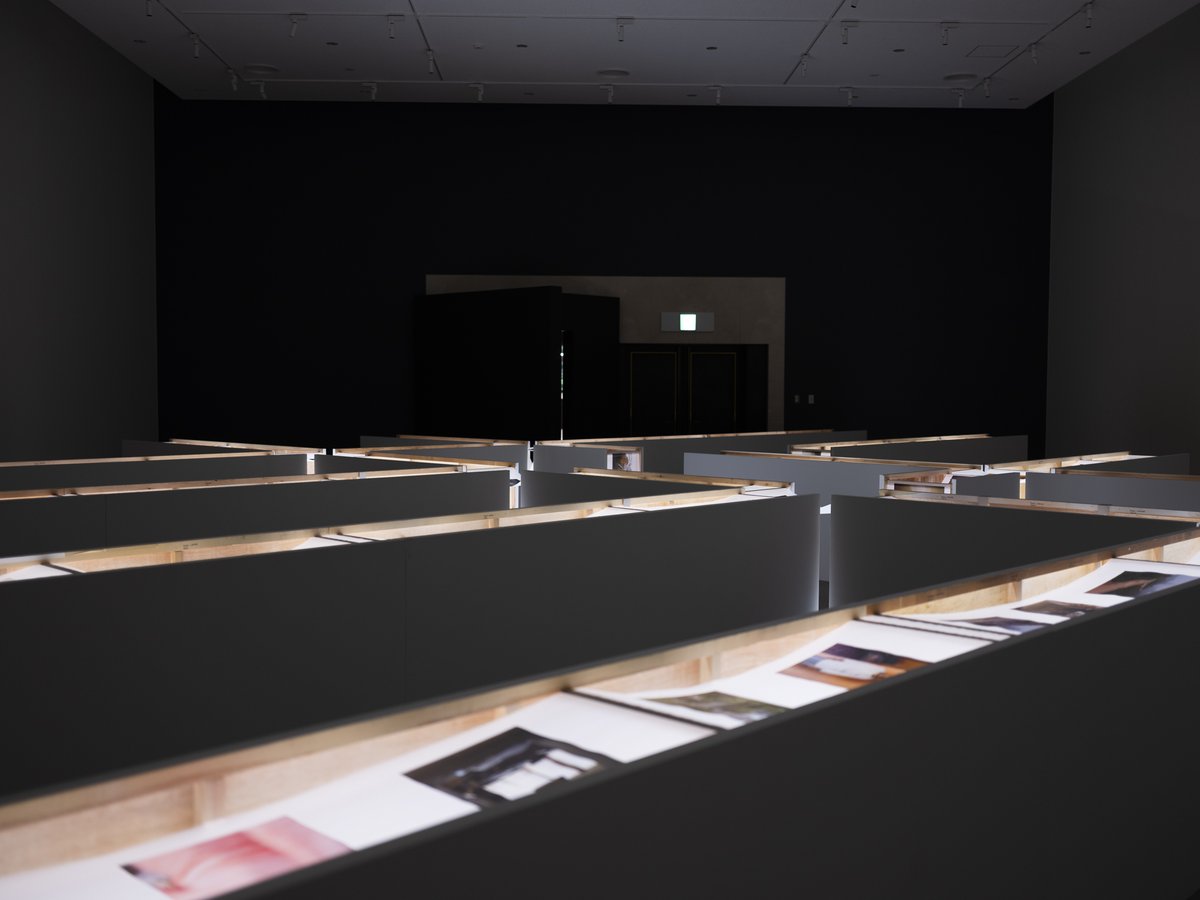 kazumaobara's tweet photo. 【写真展終了まで、残り10日となりました】
立命館大学国際平和ミュージアムで開催中の写真展「Unreel」は7月11日（土）までです。＊日曜休館
まだの方はぜひお越しください。
https://t.co/7GABknRiT8
Project supported by
モンベルクラブ・ファンド
オランダ王国大使館 https://t.co/H9o5oswVcf