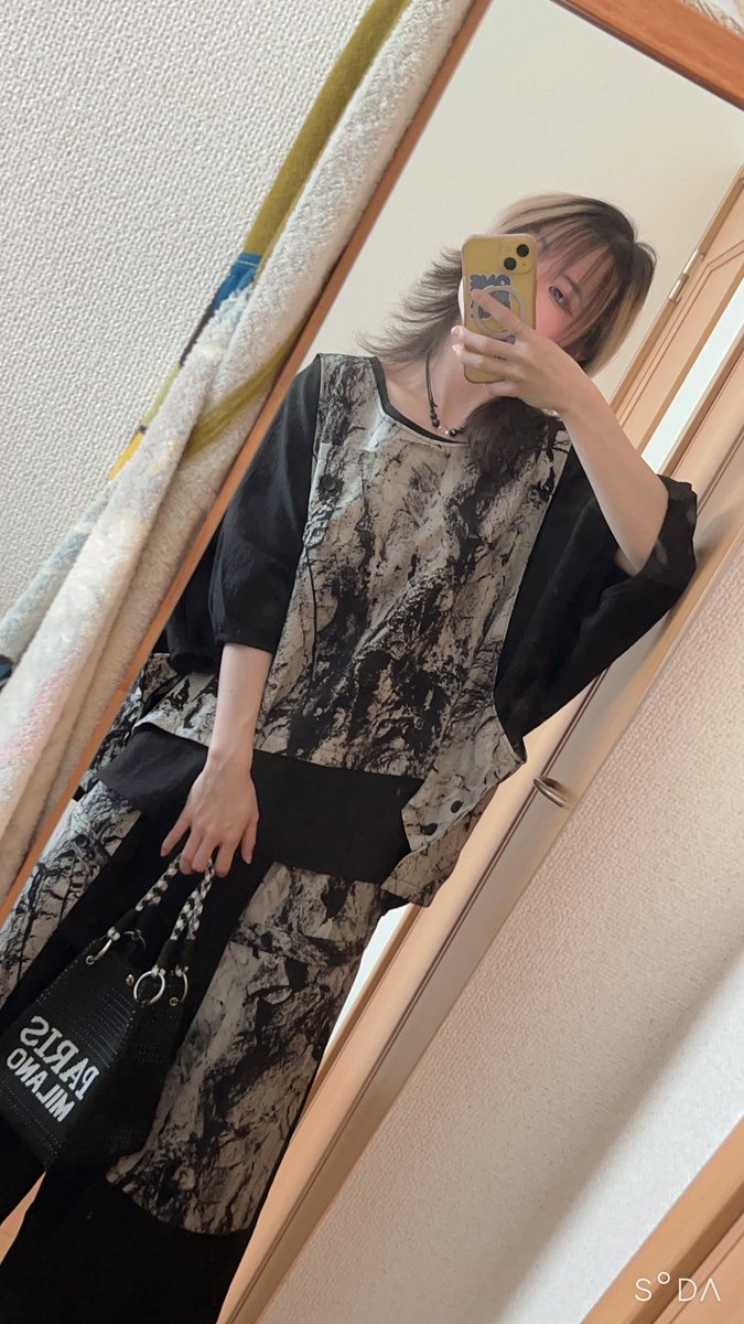 keinegoe's tweet photo. 新しく買った服たち良い¨̮⃝ https://t.co/Q9THZabt0Y