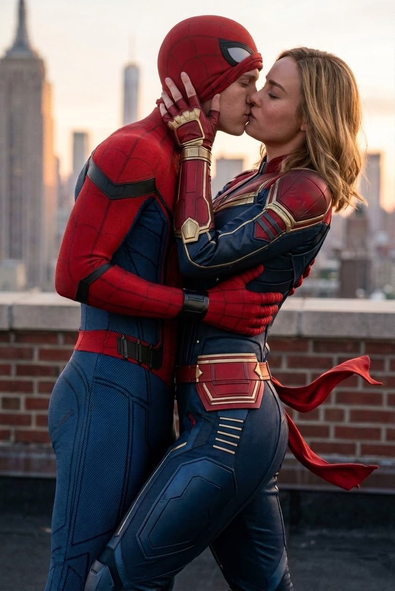 Fiftybabanla's tweet photo. Captain America.                 Spiderman https://t.co/TUOmxEMMS0