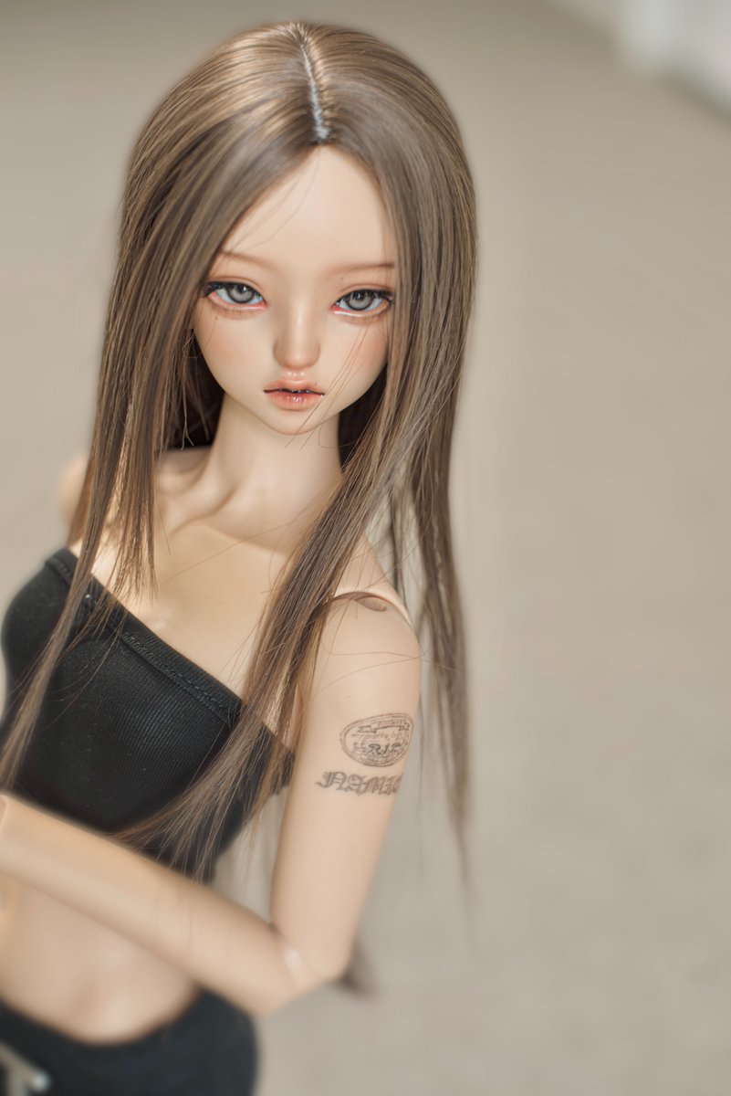 ____moncherie's tweet photo. Put 'Em Up
.
#bjd #dreamingdoll #isabel #namieamuro #amuronamie #安室奈美惠 https://t.co/lFAZ2WDY0Z