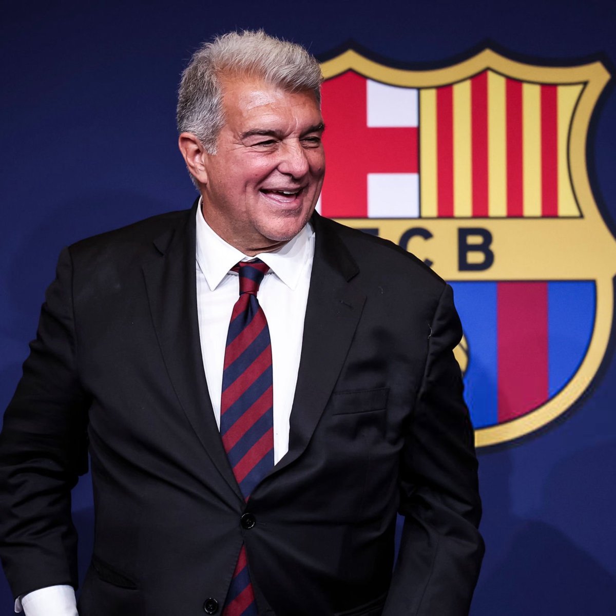 forcabarca_ar's tweet photo. اليوم بدأت الولاية الجديدة لـ جوان لابورتا 🆕 https://t.co/DyG676LBDv