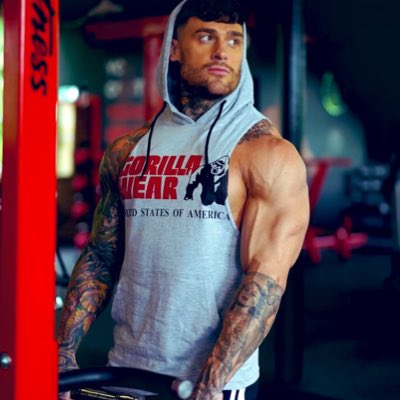 ODangItsDanny's tweet photo. I’m not even supposed to be here today https://t.co/uqab0EkCq6