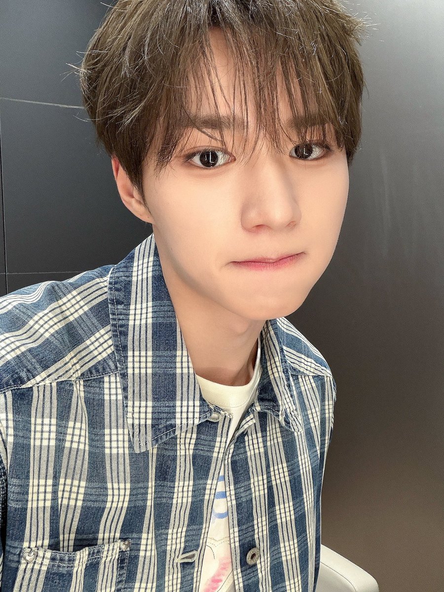 naNbittna's tweet photo. 볼콕데이 🤍 #김준서 https://t.co/cWvEjXr889