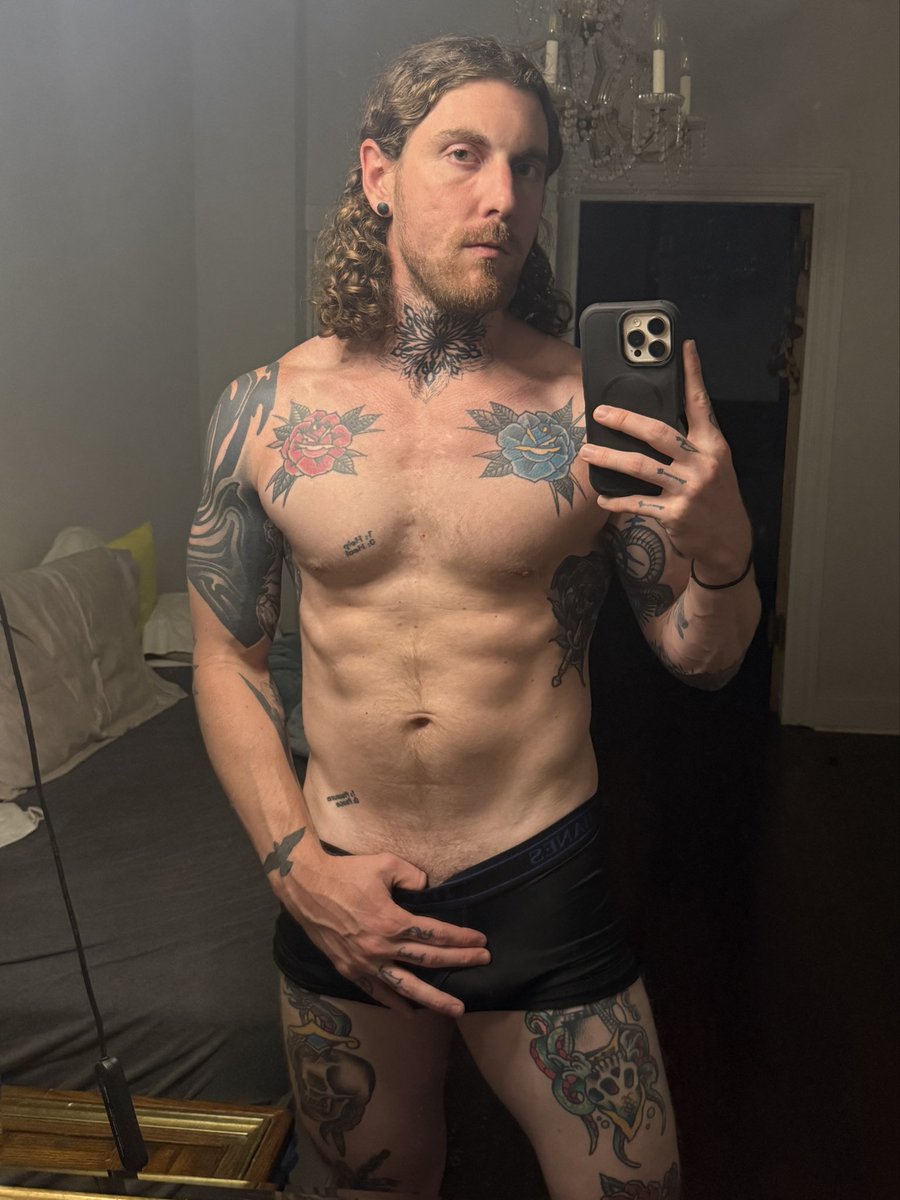 dallastheghost's tweet photo. https://t.co/tZmdtxgHP7 https://t.co/QI3Pa14AUd