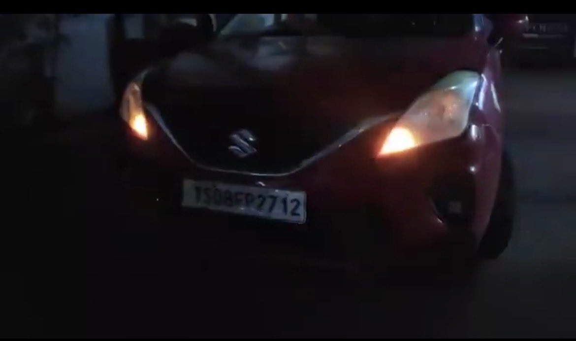 BBhaskaran01's tweet photo. @revathitweets They reported him in the #Saroornagar ps. What was the case, a deformation doesn’t need arrest as I think. They took him in #Telangana vehicle. That too with #fines and incorrect number plates and illegal fittings and sad @MalkajgiriCop allowed this. https://t.co/XpIHG1c7Ik
