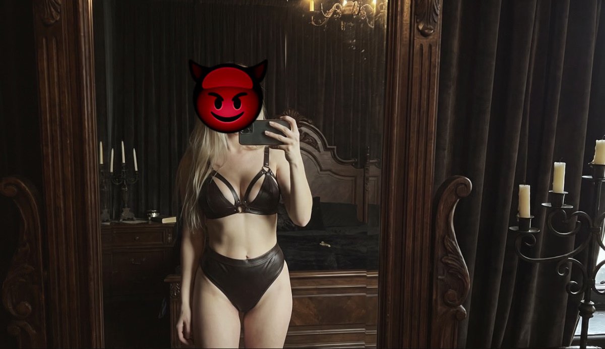 AdriDomX's tweet photo. ദ്ദി◝ ⩊ ◜) hii
My name is Adri and im looking for a paypig💰i only show my face to piggies who want to pay up

no minors and no meet ups ❌

any subs interested dm me😈

#paypig #dom #dm4menu https://t.co/Vd0j5wh4fk