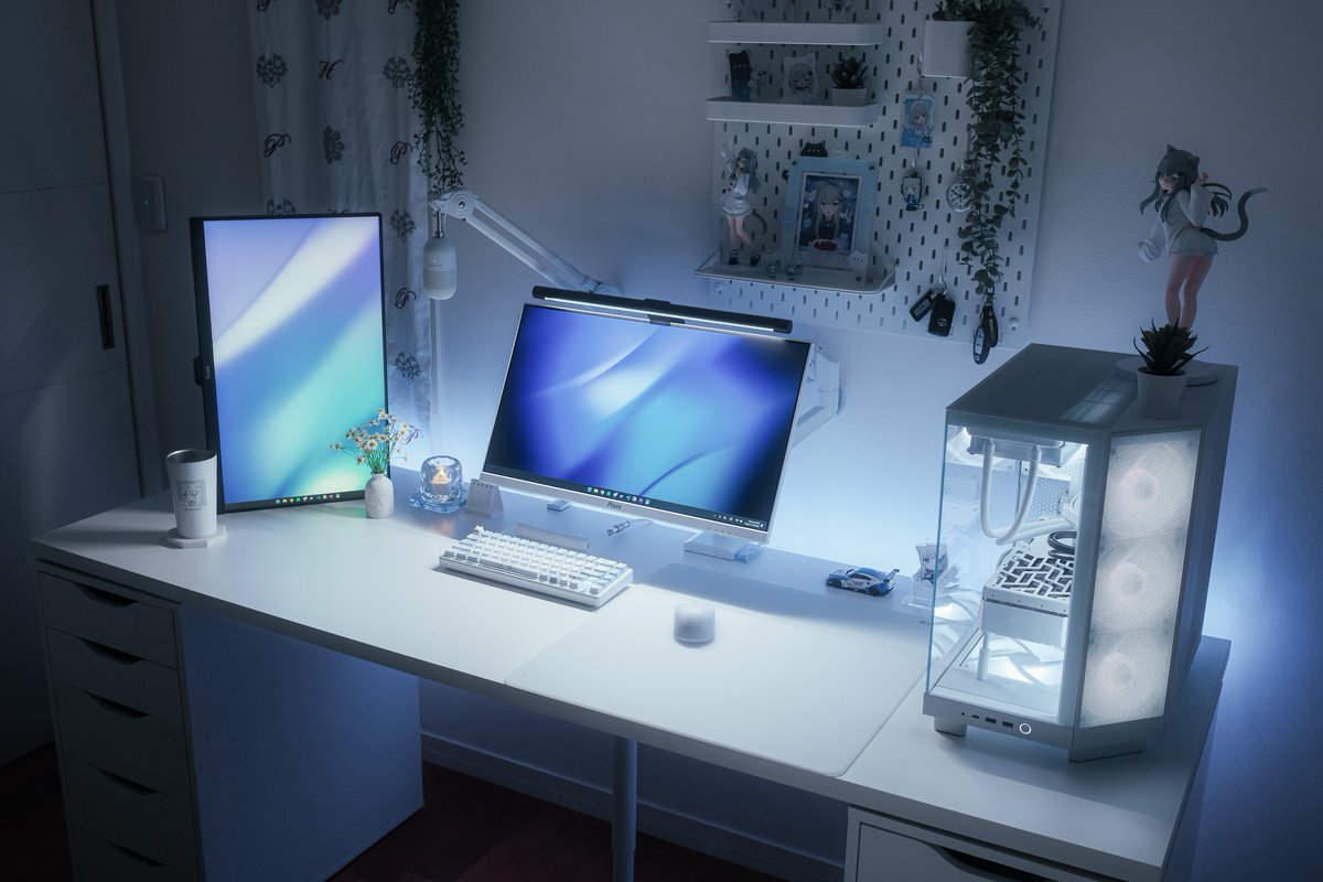 necotanv2's tweet photo. マイクアーム愛用してます🤍
#ATWHdesksetup #desksetup https://t.co/d7zY89PMpy