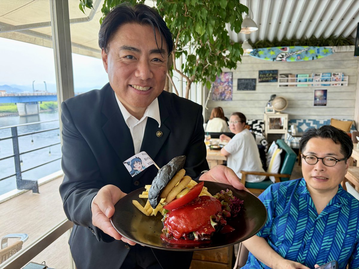 今日は頼重市長はじめ沼津でラブライブサンシャインに縁の深いゲストと