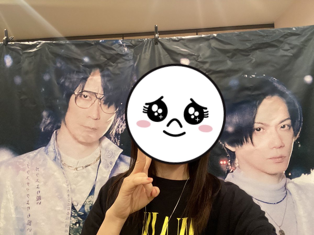 Ree_mm_'s tweet photo. 念願の綾部蓮選手のサイン会に2度目の安齊勇馬選手との2ショ（内心肩当たってる‼️ってパニック）、色々事件がおきたゴッド田澤、WaiveFC旅行…
かなり濃ゆーい一ヶ月だった…
 #6月を写真4枚で振り返る https://t.co/fep1XKiaQE