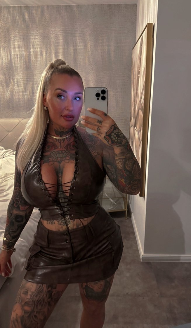 inkedbellaa's tweet photo. You looked twice, didn't you? https://t.co/HCHXYG0Sdg