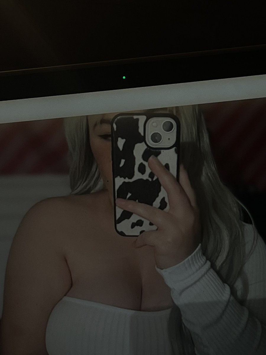 luvdfae's tweet photo. ୨୧ introooo￤#moothunt • #promotwt  ഒ·°,

- hii not new to twt just looking for more moots !!
- she/her, 26
- mostly SAO and pokemon :3
- others: anime, bts, dbd, overwatch, tomodachi, sims4, music

#dbdtwt #anitwt #musictwt #pkmtwt #owtwt https://t.co/lzyibc5Sw3