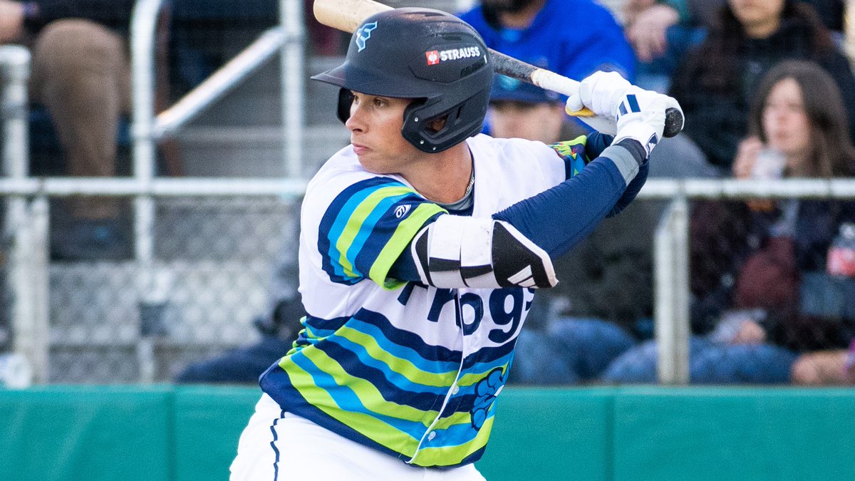 MLBPipeline's tweet photo. Healthy over a sustained period for the first time in pro ball, Jonny Farmelo has been tapping into his sky-high potential.

The #Mariners' No. 6 prospect capped an outstanding June with a performance that showed off both his power and clutch hitting: https://t.co/NjoZRuU6FF https://t.co/CZQdjvCG3y