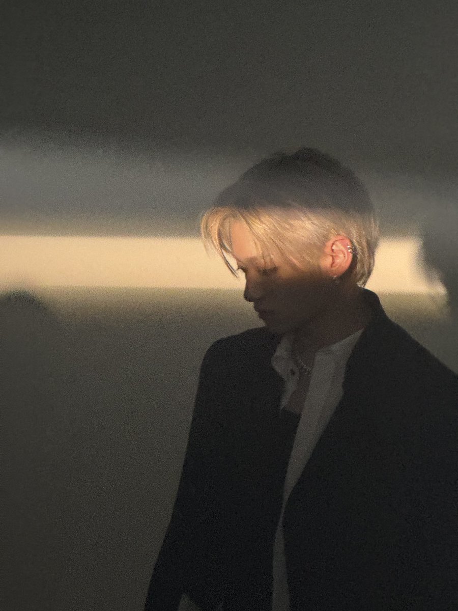 WHIB_ON's tweet photo. 우리 두 번째 막내 재하야 생일 축하해! 
항상 형들 힘들 때 재밌게 해주려고 
분위기 만들어줘서 고맙고, 
처음 해보는 랩들도 많았을 텐데 항상 열심히
따라와 줘서 고마워~ 
속으로 또 모르는 힘듦이 많고 할 텐데 
티 안 내고 노력해 줘서 고맙다! 행복하자!!

#WHIB #휘브 #HASEUNG #하승 https://t.co/ZyYWvbsb3m