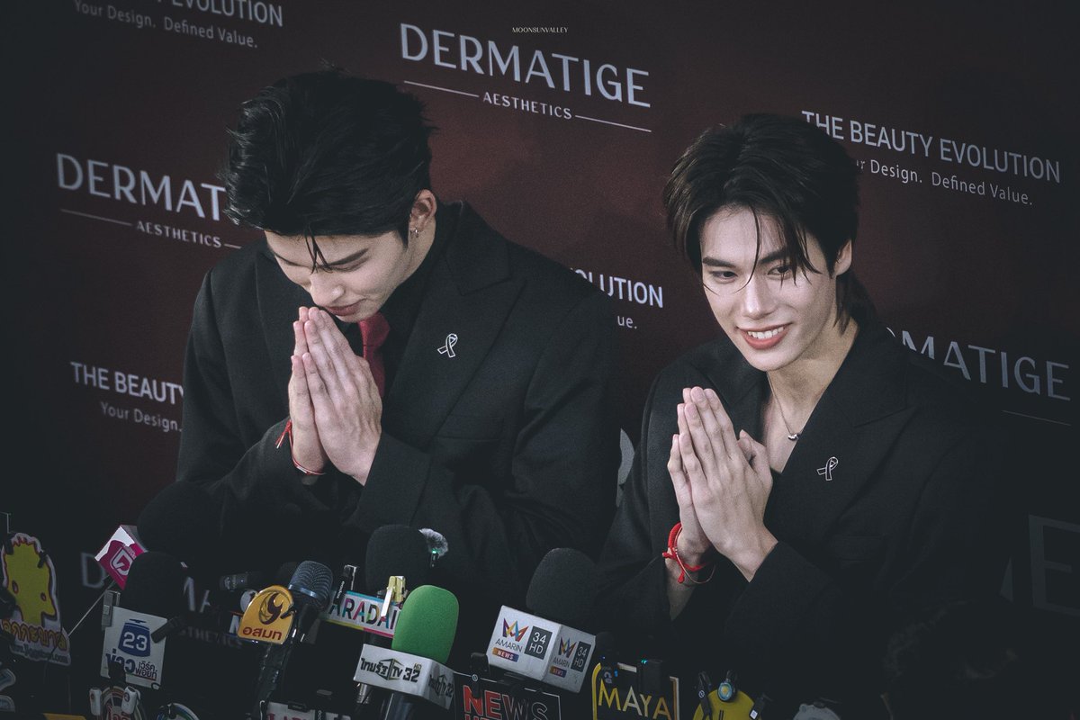 moonsunvalley's tweet photo. — walking the 𝙨𝙖𝙢𝙚 path, hand in hand.

꒰ #ปอนด์ภูวินทร์ ꒱
#ppnaravit ; #phuwintang https://t.co/5m6ntLZo4h
