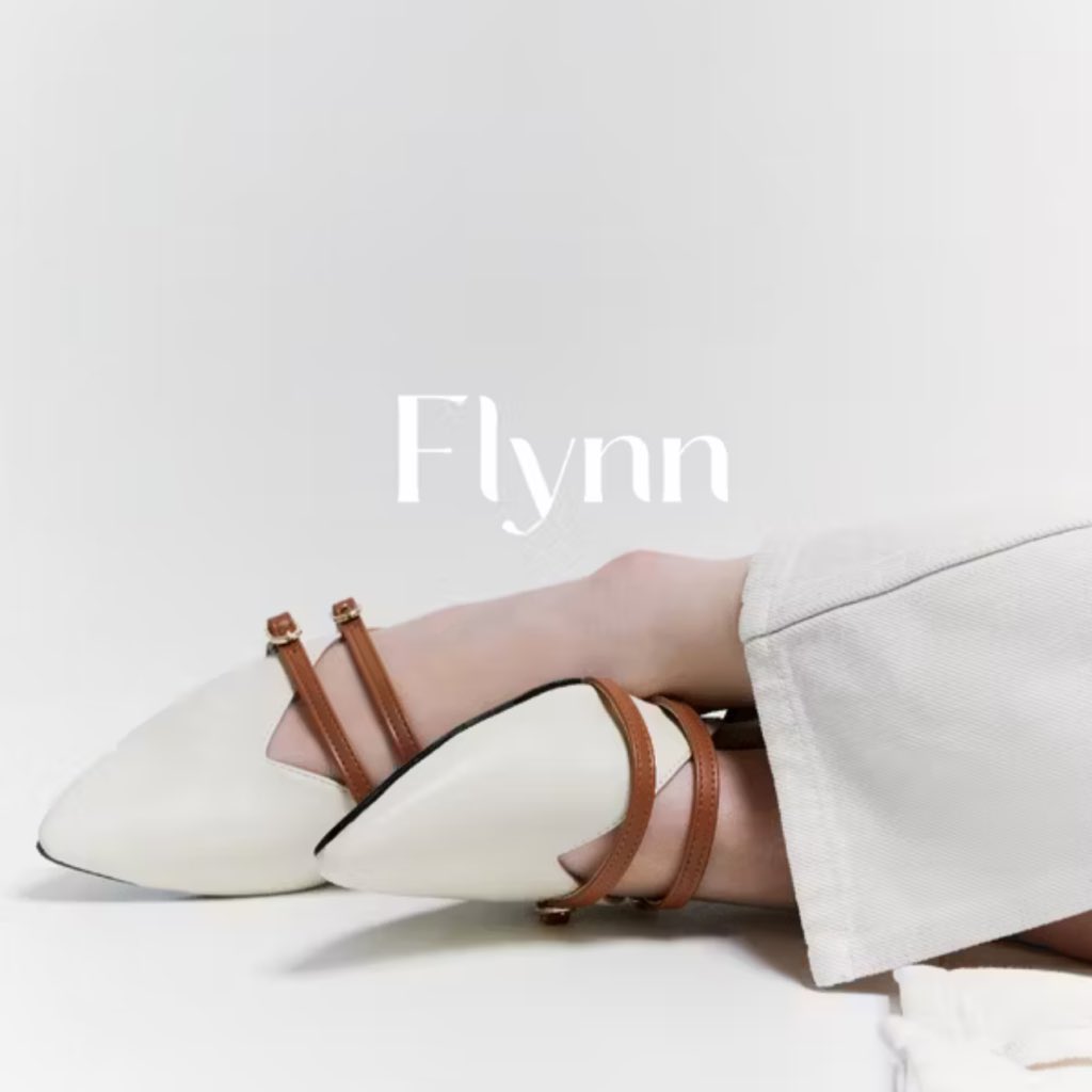 rosydiaryy's tweet photo. - Flynn

รองเท้าที่น้อยแต่มากที่สุด <3💭⭐️🎀 https://t.co/ku5kKhx8fQ