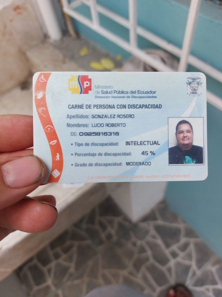 robertito586's tweet photo. @SoyLuisMiGL me ayudas yo no he vendido nada y tengo discapacidad intelectual 45% si desean donar cuenta de ahorros banco pichincha 2200424303 cuento con su apoyo prefiero pedir menos robar las ventas estan malas DIos es justo y bueno https://t.co/BK56H2mHML