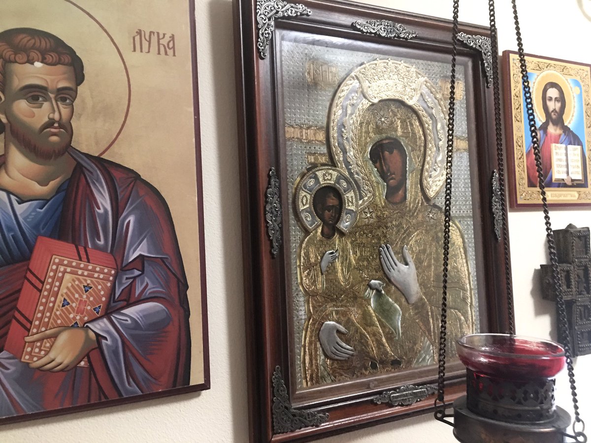 mirsvima's tweet photo. @MraticSasa Хвала за ове податке, код мене су годинама једно уз друго а да нисам знао колико су заправо повезани. https://t.co/kOClv8SGJP