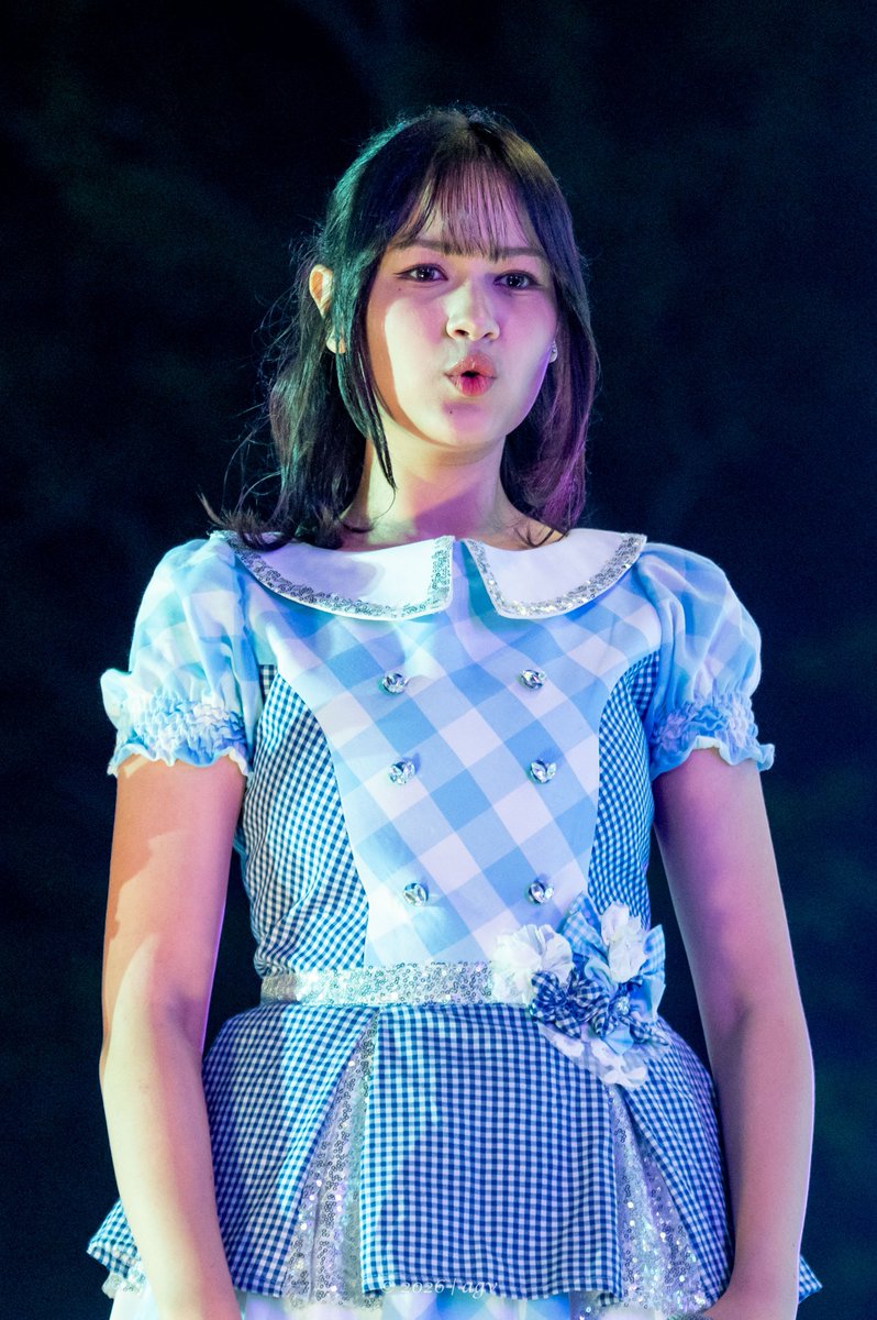 agv48's tweet photo. Nina https://t.co/ujDd0KJQUf