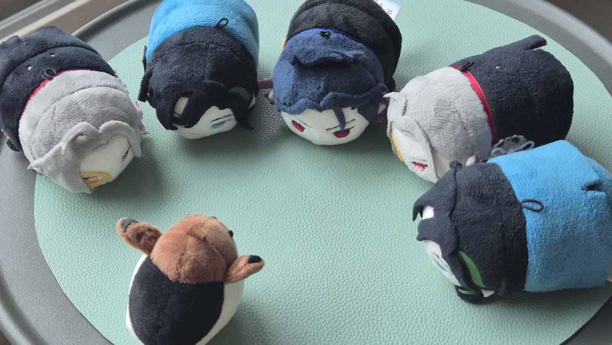 romans_204's tweet photo. 째액 https://t.co/FODoi6P1fX