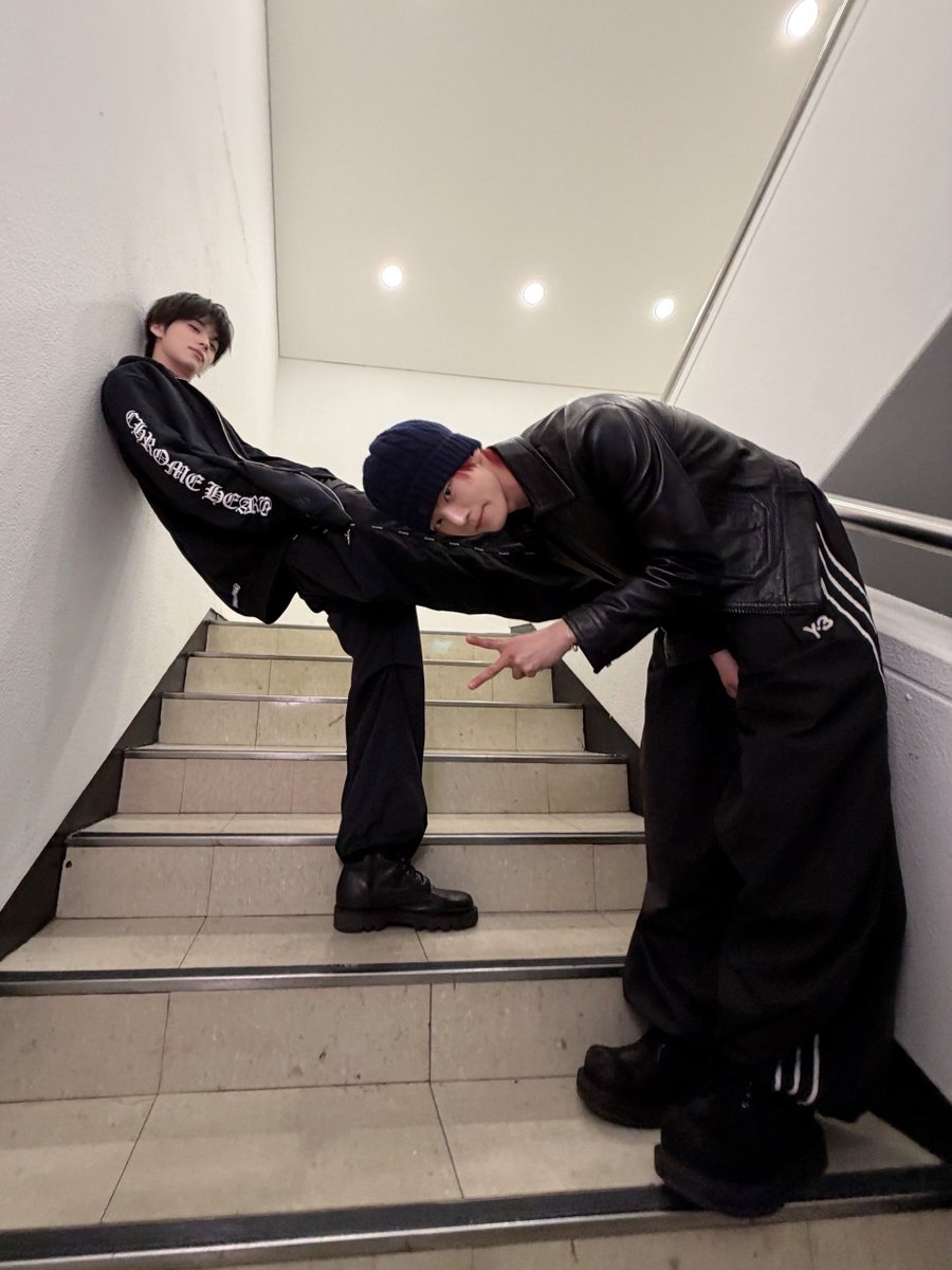 forpearxx's tweet photo. 플레디스 어케했노 ㅋㅋ https://t.co/Qn7HXQI6rK
