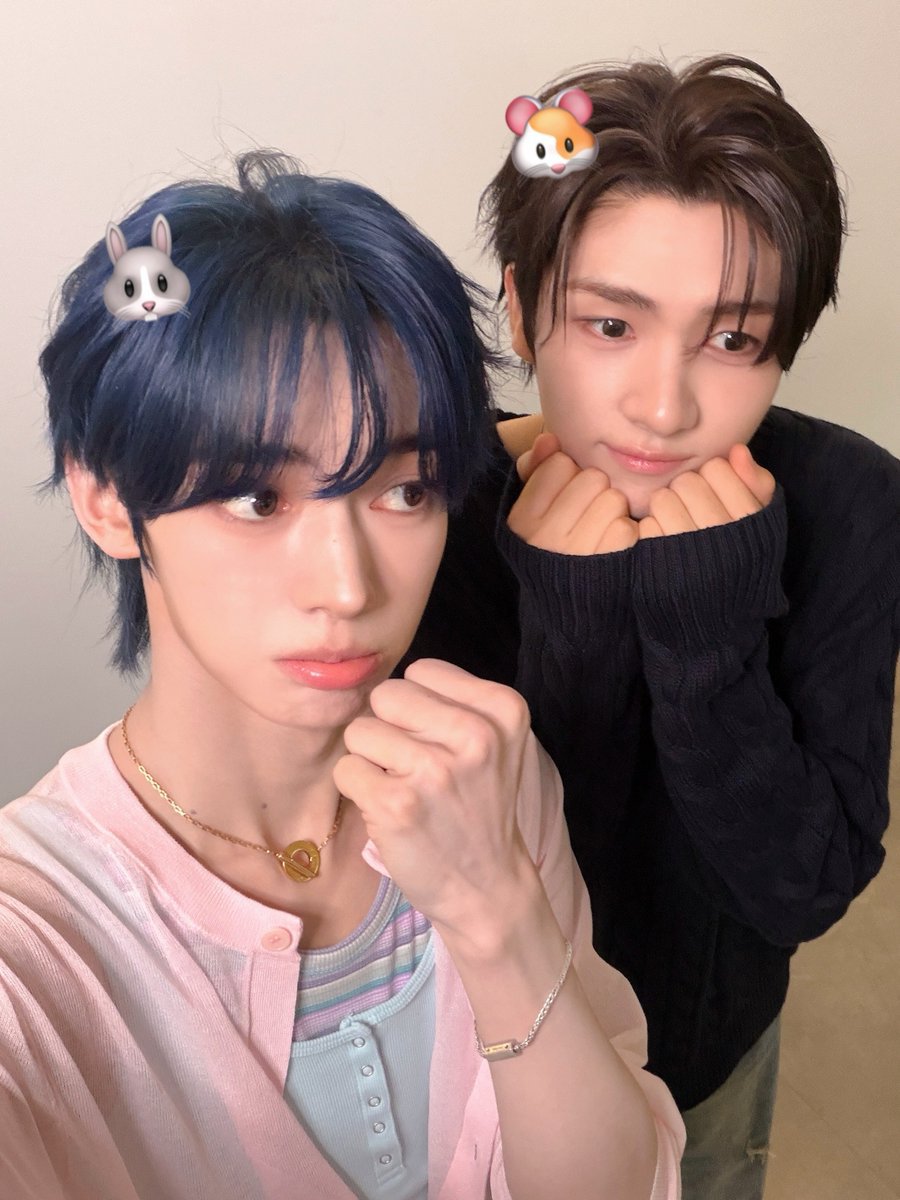 shinjaenid's tweet photo. Ini kah gambaran para omega dan alphanya itu..?? https://t.co/F5rw2HhhYP