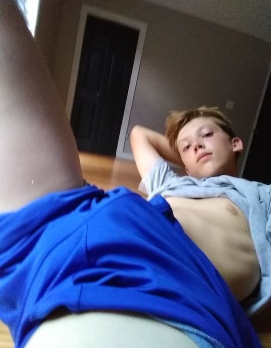 JoeSmogwn3's tweet photo. Tell me, why haven’t you baited that crush of yours? Send them over let’s get them baited  https://t.co/TofXo2bzds https://t.co/Vnn2QPYbZW