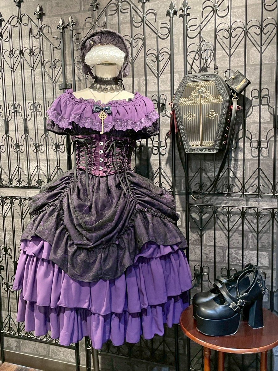 💜おすすめコーディネート💜 【ATELIER PIERROT】 Ruined Castle Dress