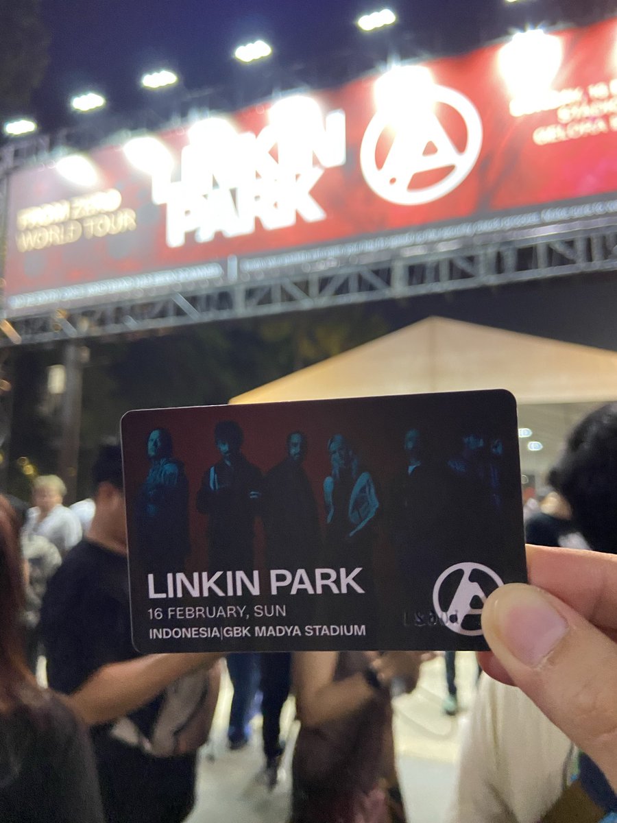 TakaChan044's tweet photo. @LPLive https://t.co/slHCCFNwEB