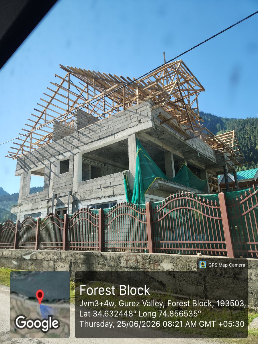 Bilalbhat07's tweet photo. Gurez’s Future Cannot Be Built on Concrete ://www.theawamireporter.com/gurezs-future-cannot-be-built-on-concrete-bandipora-dc-draws-a-red-line-against-illegal-constructions-in-kashmirs-last-himalayan-wilderness/ Awami Reporter excessive https://t.co/KIyhXCL9fm