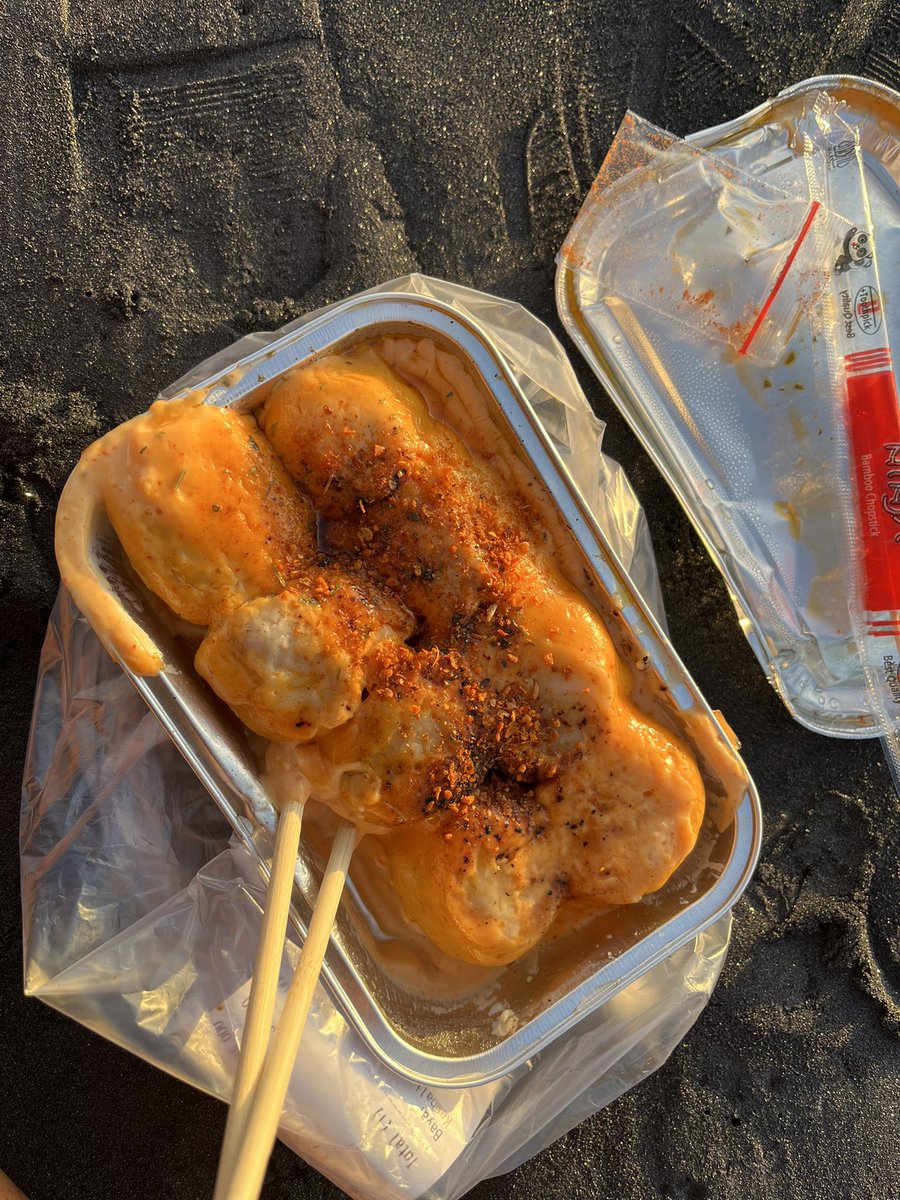 tusri12's tweet photo. @FOOD_FESS dimsum mentai lop bgt lah😍🫶 https://t.co/XC6RxqPUii