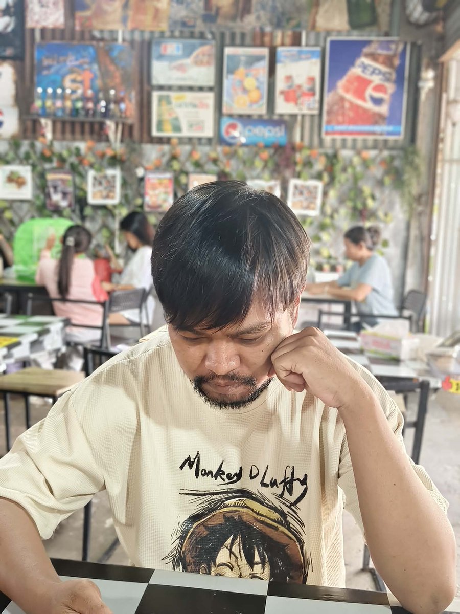 naksakull's tweet photo. คำพูดบางคำเหมือนปืนลั่นไก
เขม่าติดที่ใจคนพูด กระสุนฝั่งที่ใจคนฟัง
#จันทบุรีตรงไหนเด็ด https://t.co/6ssSrwX5VQ