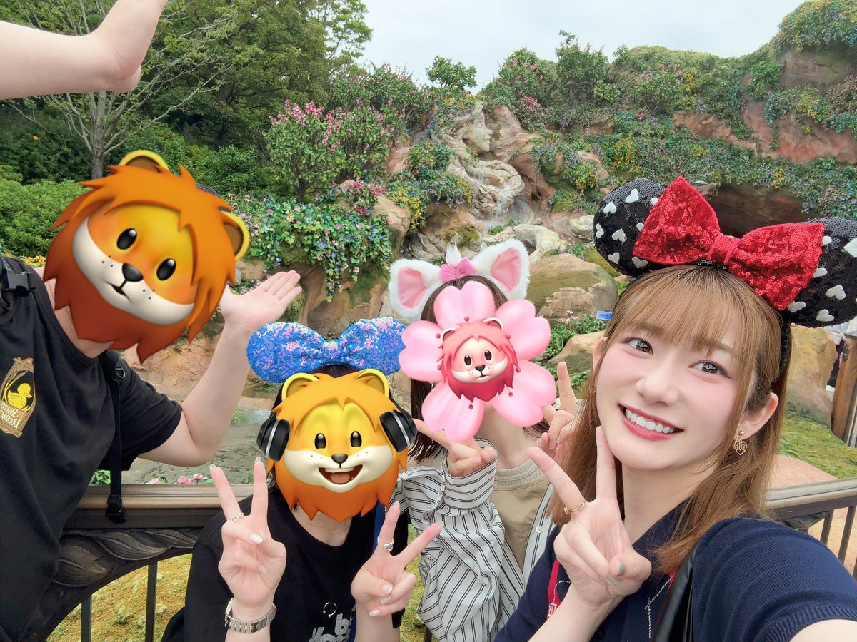 okasakimiho_PR's tweet photo. チームのみんなとディズニーシー🦁✨
最高に楽しかった🥂(みほ) https://t.co/ZiR5HLghcs