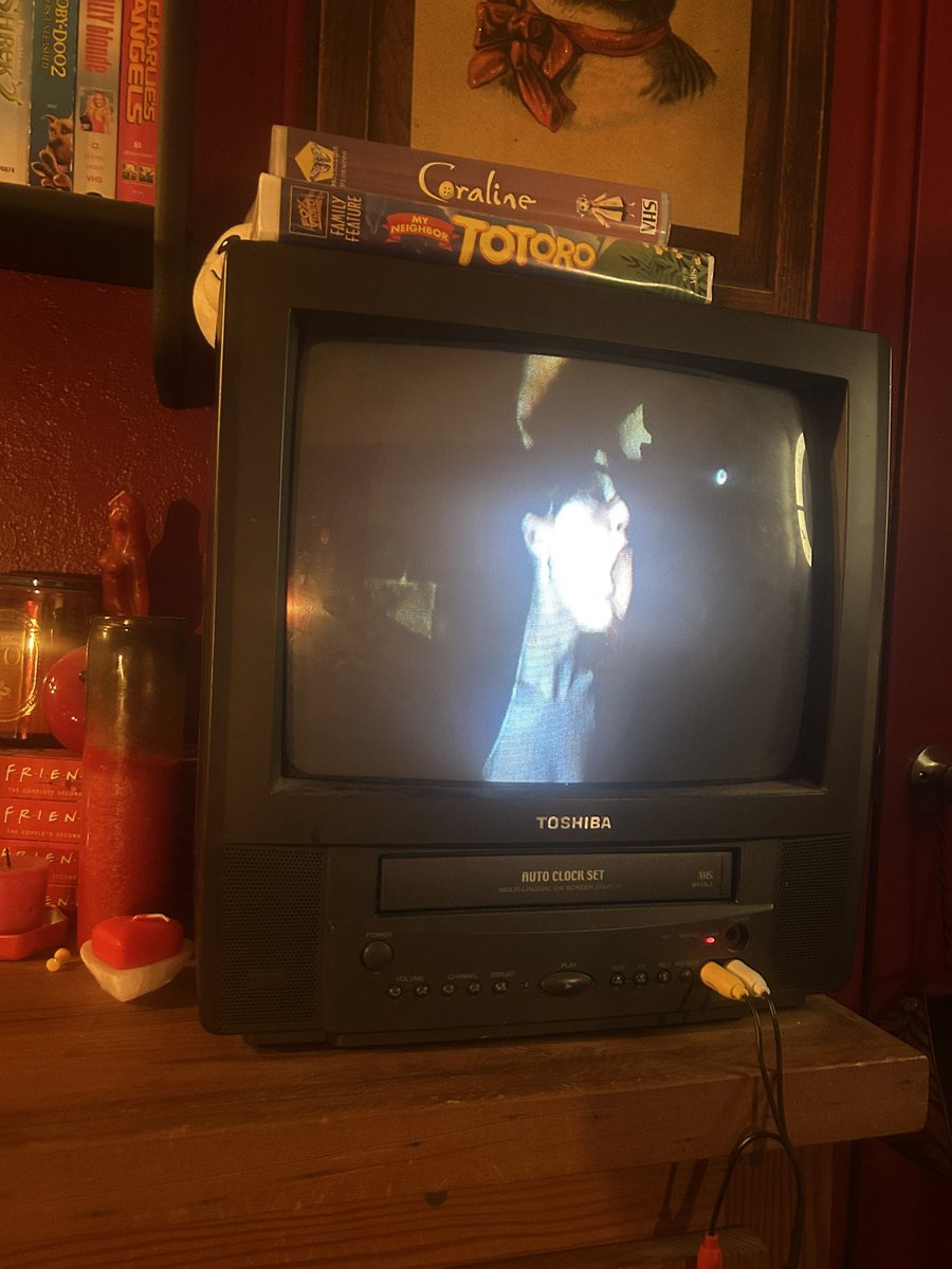sugardecay's tweet photo. rate my setup <3 https://t.co/j6OYwSd3gp
