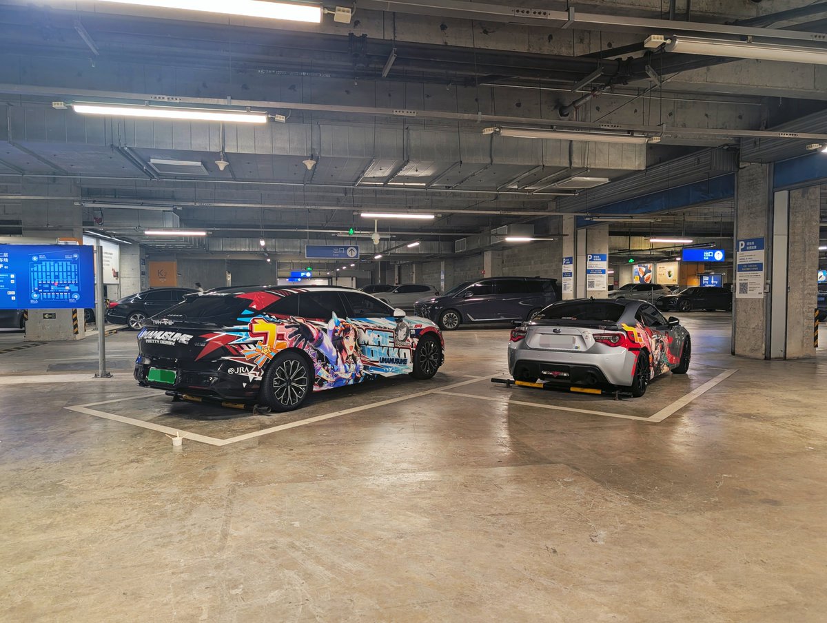 Drift_in_'s tweet photo. The Satono Diamond/Hokko Tarumae itasha is finally finished. https://t.co/8ArvKt5a3a