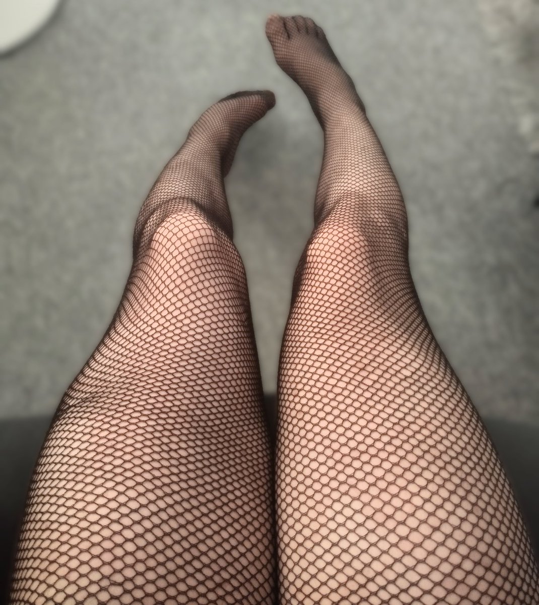 juniewasbnd's tweet photo. we are running out of fishing gear worldwide due to greedy femboys buying all the fishnets
#femboy #fishnets https://t.co/iEZrrFMlfo