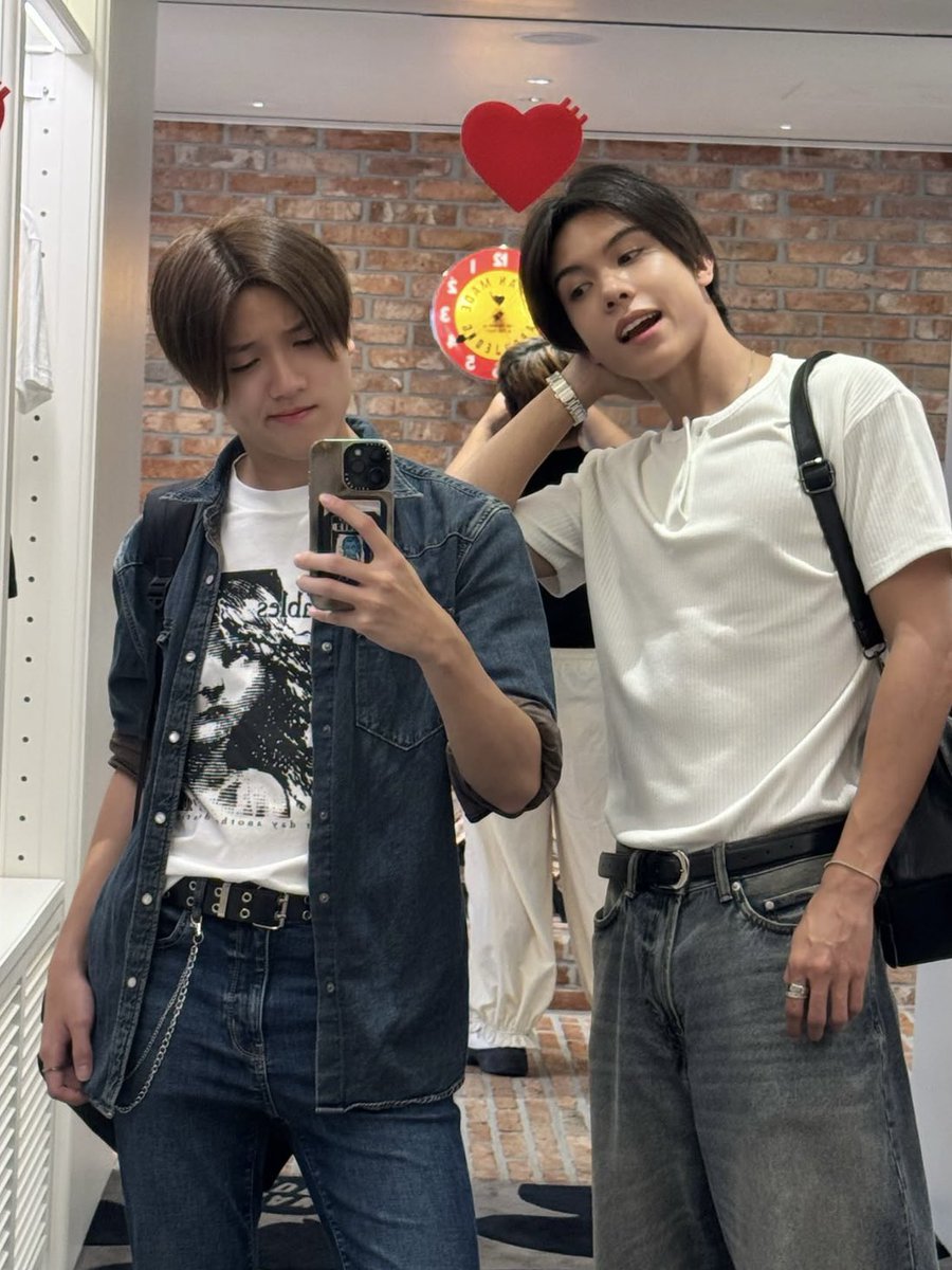 wishuhppy1's tweet photo. เห็นรูปแล้วอิ่มโคตรรรรรรรรรรรร เพราะเราเป็น #ชีสแผ่นเล้กก็อิ่มได้ https://t.co/0cRmWtNGoI