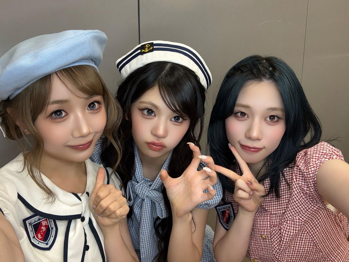 official__ME_I_'s tweet photo. 🫧 : #今日のミーアイ

20260701
@ フジテレビ「2026 FNS歌謡祭 夏」

ご覧いただきありがとうございました🍉

*˖ ⚘⚘ 花咲く道 ⚘⚘ ˖*
https://t.co/GTehc0epF3

▼はじめてのME:I プレイリスト
https://t.co/aqM1DoW4bf

#오늘의미아이 
#FNS歌謡祭夏
#ME_I #ミーアイ #미아이 https://t.co/CMHV8dMmmg