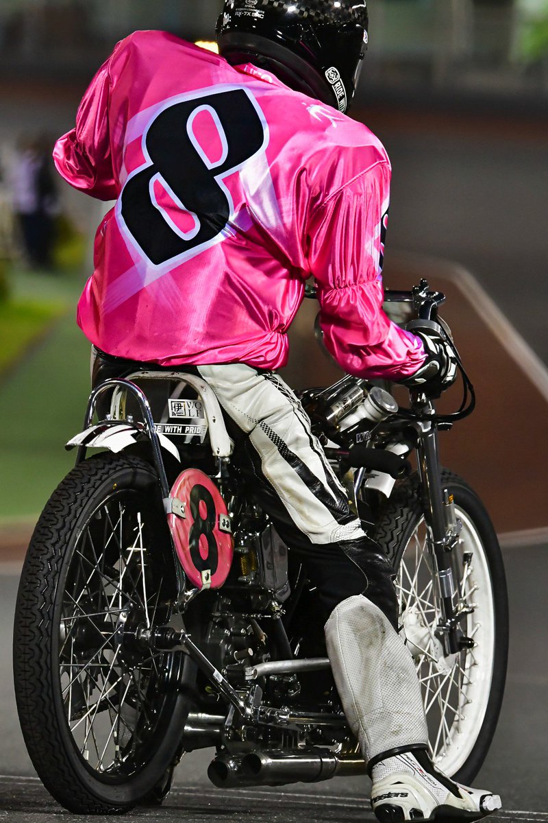 nekmw73's tweet photo. 6.24
日本トーター・日刊スポーツ杯GII稲妻賞
伊勢崎オートレース

予選10R
高橋貢

#伊勢崎オートレース
#高橋貢
#日本トーター・日刊スポーツ杯GII稲妻賞 https://t.co/L1PheK1wGu