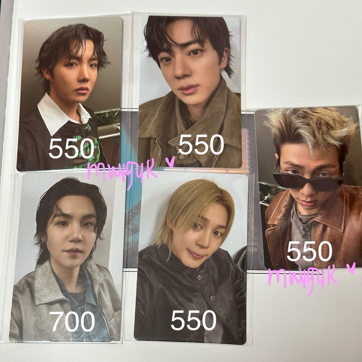 mwvguk's tweet photo. wts lfb arirang weverse global round 2 ld

• sealed
• onhand
• PAYO / 3 days dop with ₱100 dp

t. bts namjoon rm seokjin jin yoongi suga jhope hobi jimin wv r2 lucky draw pc ph https://t.co/t8hVQO2UIi