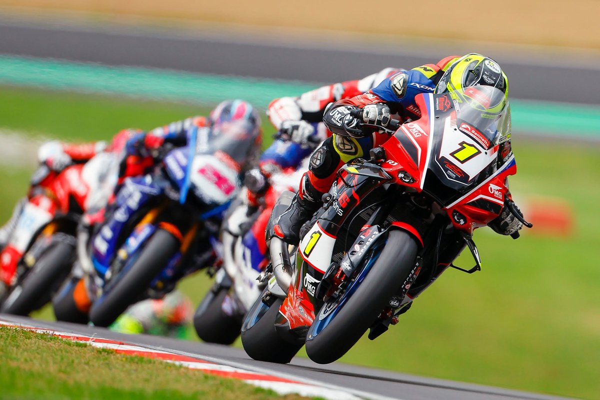 Brands_Hatch's tweet photo. A quick Throwback Thursday to a dramatic summer round of @OfficialBSB in July last year 🏁

ZYN BSB rockets back to Kent for a GP circuit fight for the ITS King of Brands 100 title on 17-19 July 🤩

Summer Superbikes at Brands. It just feels right.

🎟 https://t.co/kDmIlBNwYE https://t.co/x1bd31iwFC