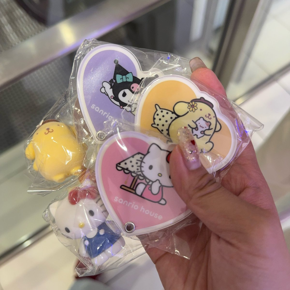 noa_ten10's tweet photo. 【交換】サンリオハウス ガチャ ミラー フロッキー

譲：ポムポムプリン キティ クロミ
求：シナモロール シナモン

検索からもお気軽にお声掛けください🙇‍♂️本日ルクアでの手渡し優先 https://t.co/WhtD4Gp6kV