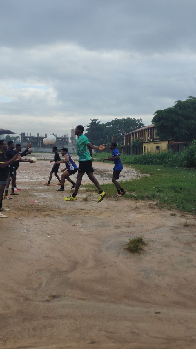 hey_itsmonk's tweet photo. Today’s training session was both productive and highly rewarding, standing as a powerful testament to Monk's Camp resilience and unity. 

Despite difficult weather conditions and suboptimal facility circumstances, the boys showed up with outstanding spirit and unbreakable focus, proving once again that external challenges do not define us.

Knowing we face a crucial match tomorrow, today’s session was non-negotiable. We opened with foundational ball mastery drills to prepare the body and mind, then advanced through four purposeful variations of rondo to sharpen technical precision, quick decision-making and tactical intelligence. The session concluded with a clear and collective walkthrough of tomorrow’s game plan, reinforcing every player’s role within our shared strategy.

What stood out most was the remarkable team unity and mental resilience on display. The group trained as one, supporting one another, pushing through adversity and refusing to let the weather dictate our standards. Our plan always comes first!. 

I could not be prouder of the character and togetherness shown by the lads. We rise above conditions because we rise together. 

Well done, boys. Let’s take this same resilience and unity into tomorrow’s match. .