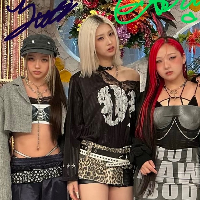 yuke9711's tweet photo. 髪伸びてきてイケメンさ増したMOMOKAｻﾝ
#MOMOKA #HANA #FNS歌謡祭 https://t.co/9v4uSmMtOE