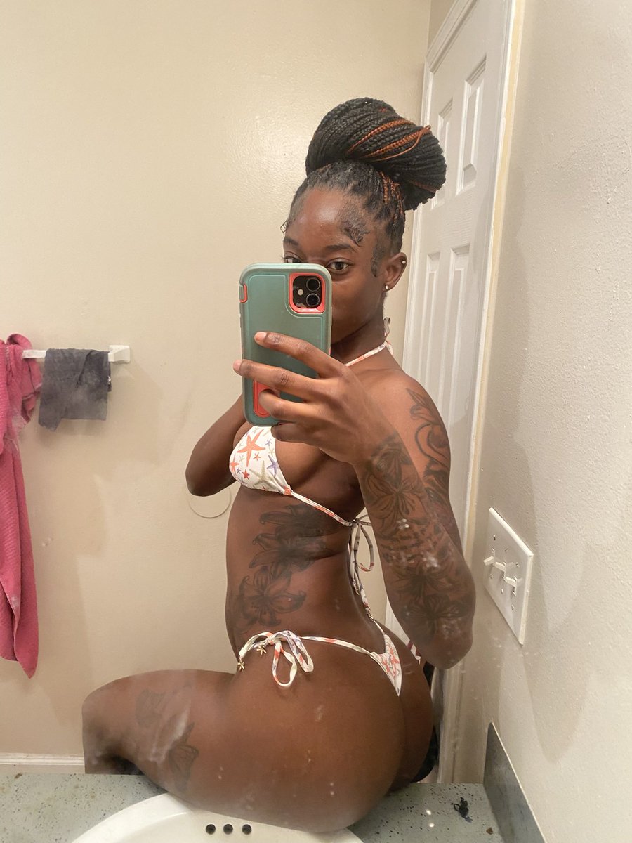 unknownnsexyymf's tweet photo. my fav 304 . 😌🥰 https://t.co/aZjWvnsw4x