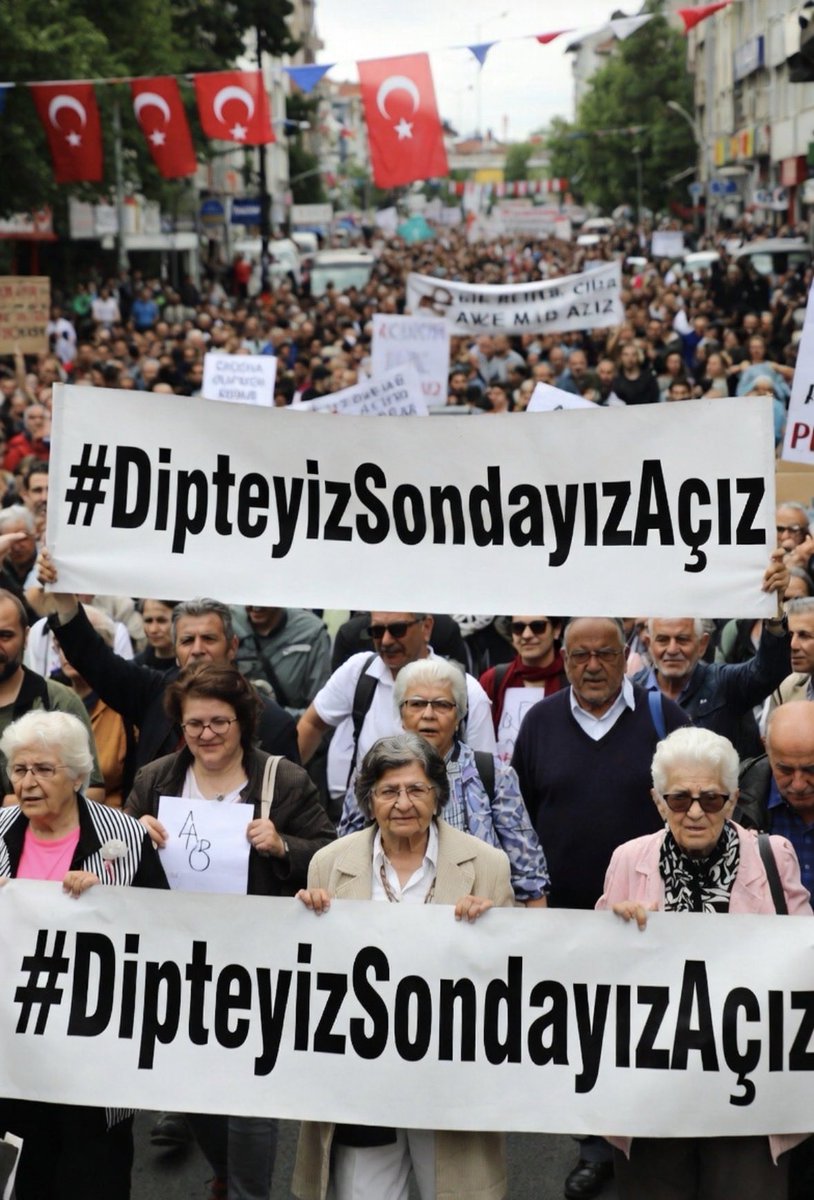 fortuna750811's tweet photo. Emekliye “kaynak yok” deniyor
Ama israfa var,şatafata var,yandaşa var.

Yıllarca prim ödeyen milyonlar açlığa mahkûm edilirken,
yanlış ekonomi ve yanlış önceliklerin faturası emekliye kesiliyor.

Bütçenin bedelini emekli değil,
bütçeyi bozanlar ödemeli!

#DipteyizSondayızAçız https://t.co/LsbX6jOvYn